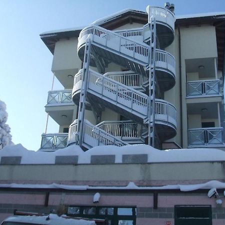 Hotel Kristall Loiano Kültér fotó