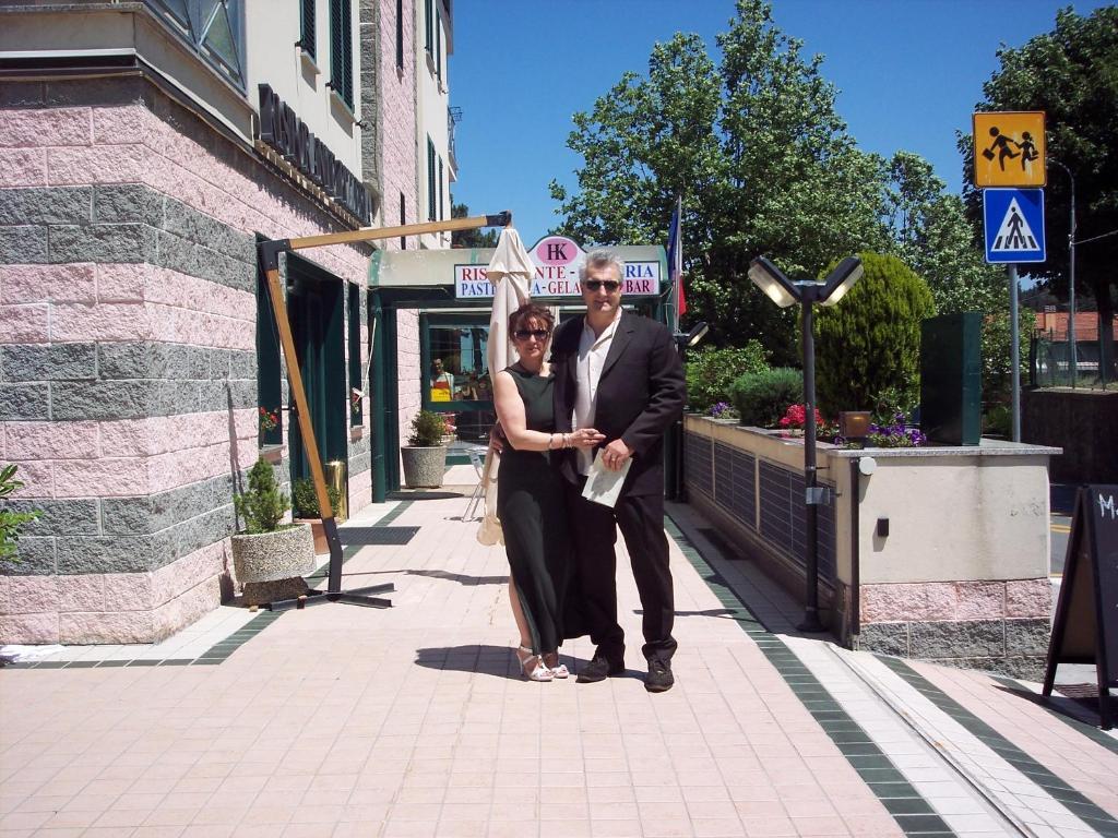 Hotel Kristall Loiano Kültér fotó
